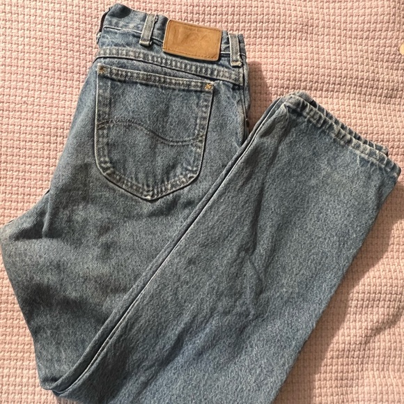 Mens Vintage Lee Denim Jeans - size 34 waist 32 length. No holes or torn hems. - Picture 3 of 6